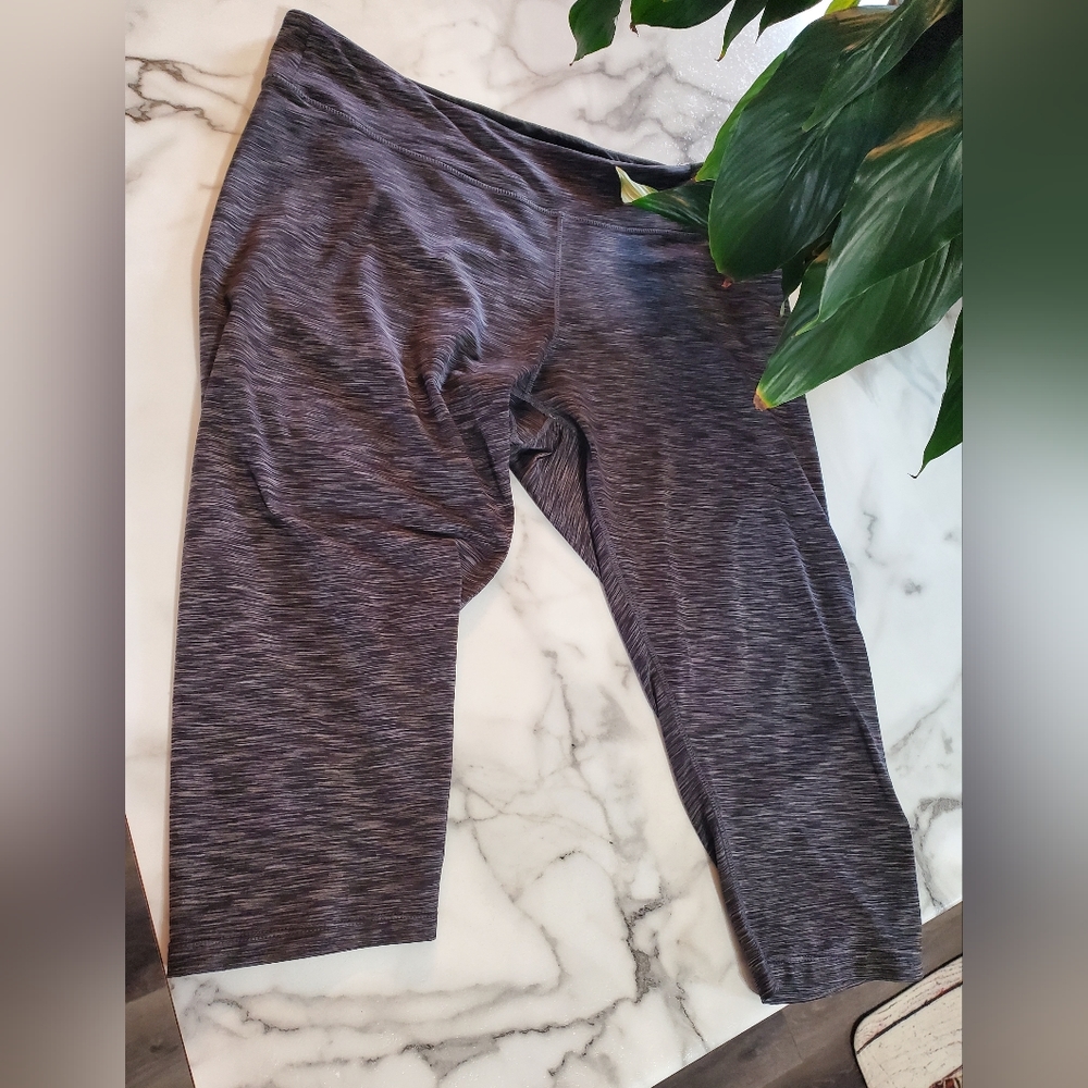 ENERGY ZONE PERFORMANCE LEGGING size 1X (16W-18W)